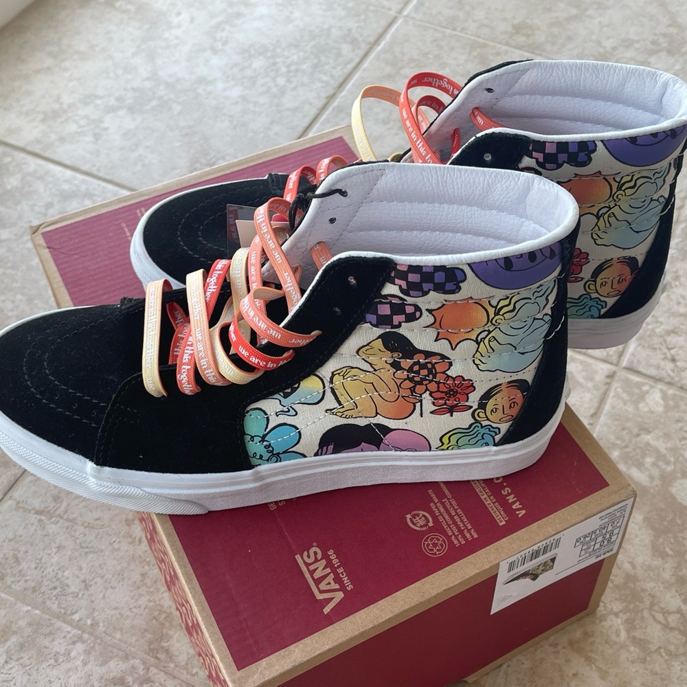 NWT “VANS” SK8-Hi Cultivate Care High Top Sneakers - Sz. 8